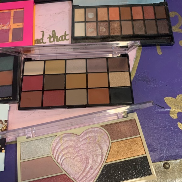 Huge makeup bundle high end - Picture 3 of 8